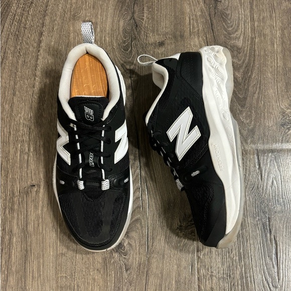 New Balance Shoes - New Balance Fresh Foam X 1007 Women's Sneakers Black & White size 7.5